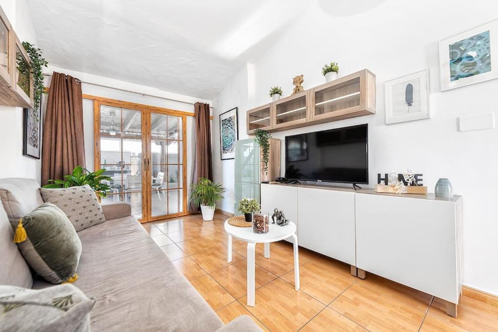 Bungalows Los Arcos 77 Сан-Бартоломе Экстерьер фото