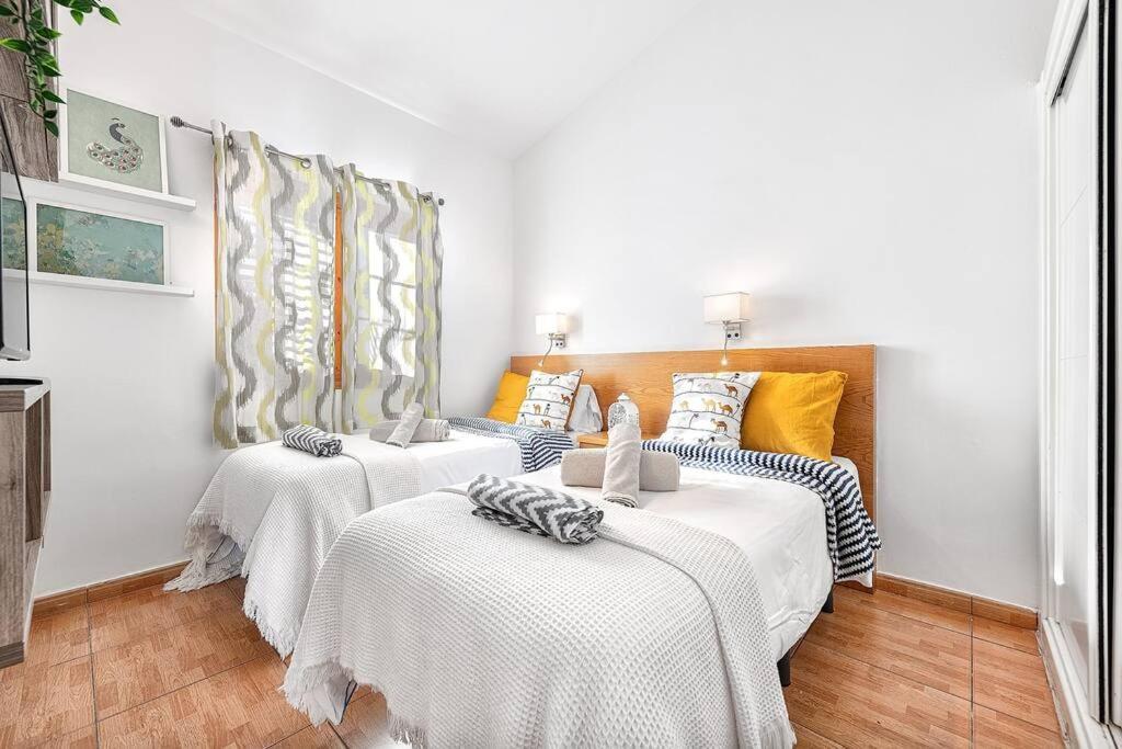Bungalows Los Arcos 77 Сан-Бартоломе Экстерьер фото